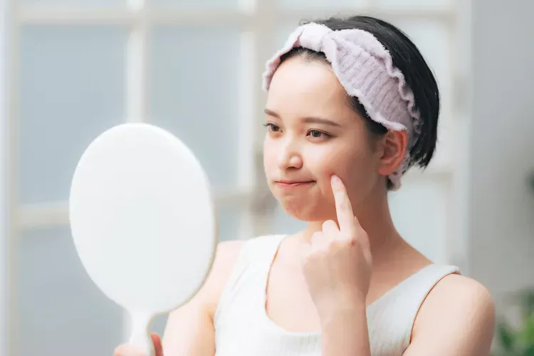 ニキビ肌のスキンケア｜悪化させない基本と選び方